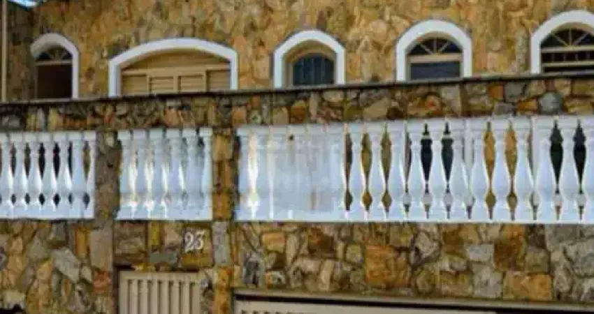Imperdível: Casa à venda em Jundiaí-SP, Vila Isabel Eber! 4 quartos, 2 salas, 3 banheiros, 3 vagas de garagem, ecelente de área.