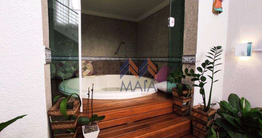 Sobrado com 3 dormitórios à venda, 210 m² por R$ 689.000,00 - Afonso Pena - São José dos Pinhais/PR
