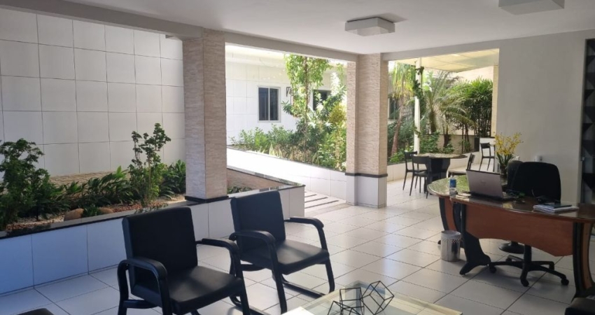 Prédio Comercial em Capim Macio - perto da Av. Roberto Freire