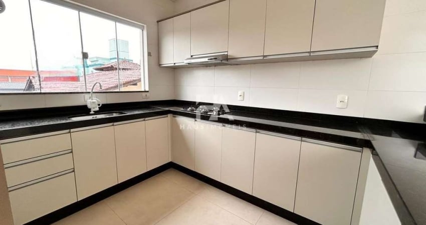 Apartamento com 3 quartos para alugar no Centenário, Jaraguá do Sul 