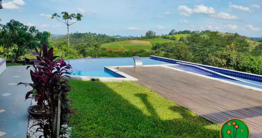 Casa no Condomínio  em Reserva Ibirapitanga  -  Santa Isabel
