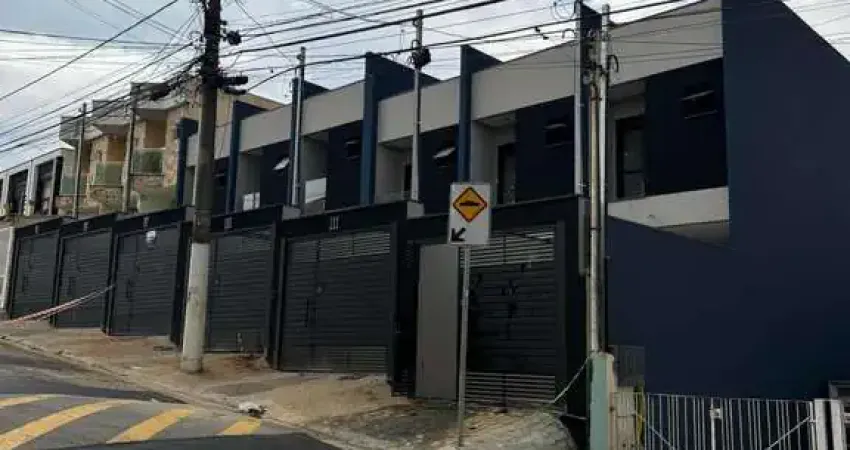 Sobrado 115m² – 03 dormitórios com 01 suíte e sacada – vila granada