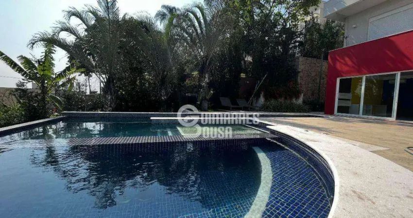 Casa de Alto Padrão à Venda no Condomínio São Joaquim com 4 quartos - Vinhedo | Vista Deslumbrante e Estrutura Completa