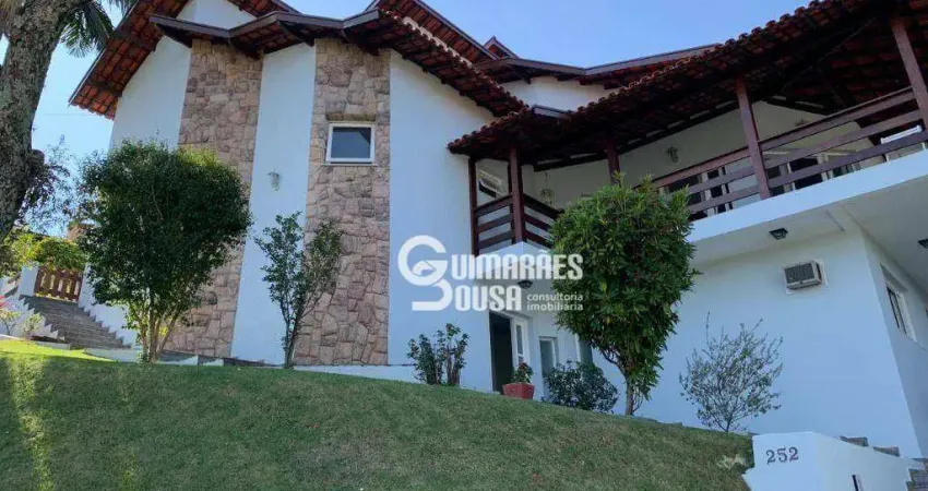 Ampla Casa em Condomínio Fechado – 4 Dorms (2 Suítes) – Quintal com Frutíferas e Quiosque Gourmet – VINHEDO/SP