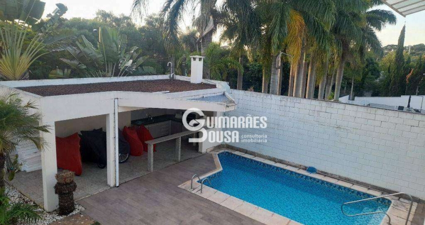 Casa com 3 dormitórios à venda, 410 m² por R$ 2.300.000,00 - Condomínio Marambaia - Vinhedo/SP