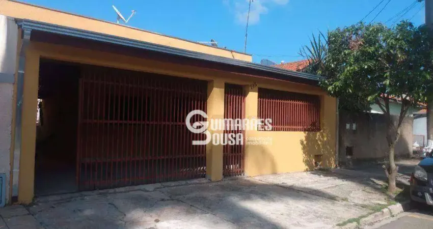 Casa com 3 dormitórios à venda, 120 m² por R$ 850.000 - Centro - Vinhedo/SP