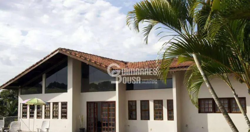 Casa com 5 dormitórios, 640 m² - venda por R$ 1.643.000 ou aluguel por R$ 7.850/mês - Chácaras do Lago - Vinhedo/SP