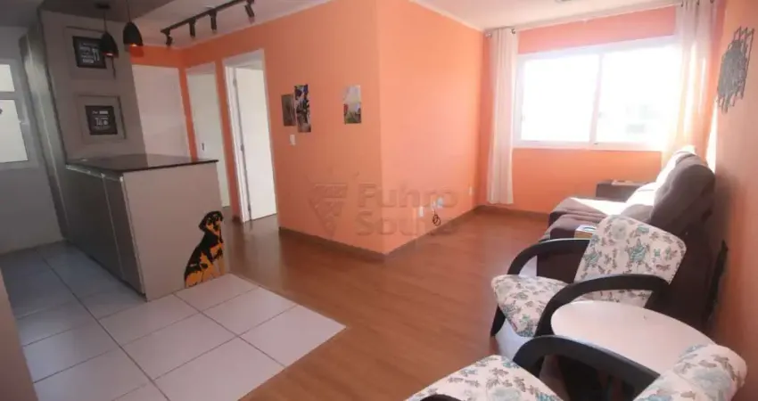 Apartamento Semimobiliado com 2 Dormitórios no Bairro Sítio Floresta, Pelotas