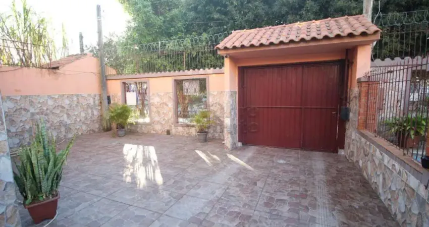 Casa com 5 quartos para alugar na Rua Herval do Sul, 12863542, Laranjal, Pelotas