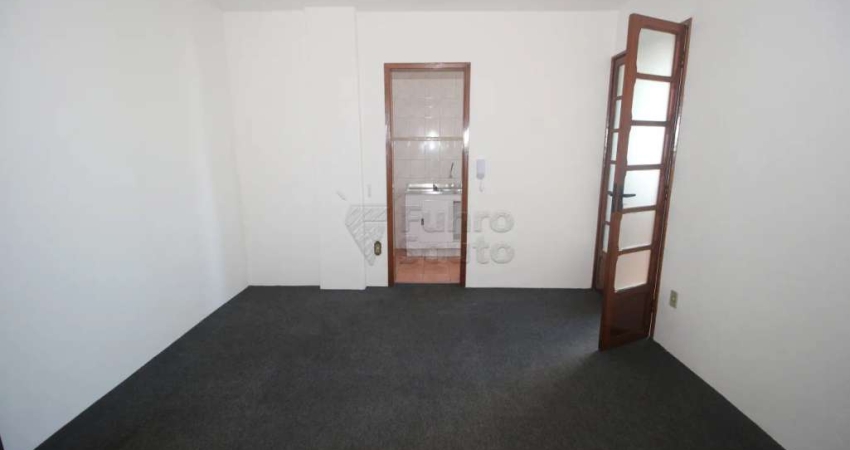 Apartamento 2 Dormitórios no Edifício Residencial e Comercial Zanetti - Localização Privilegiada no Centro de Pelotas