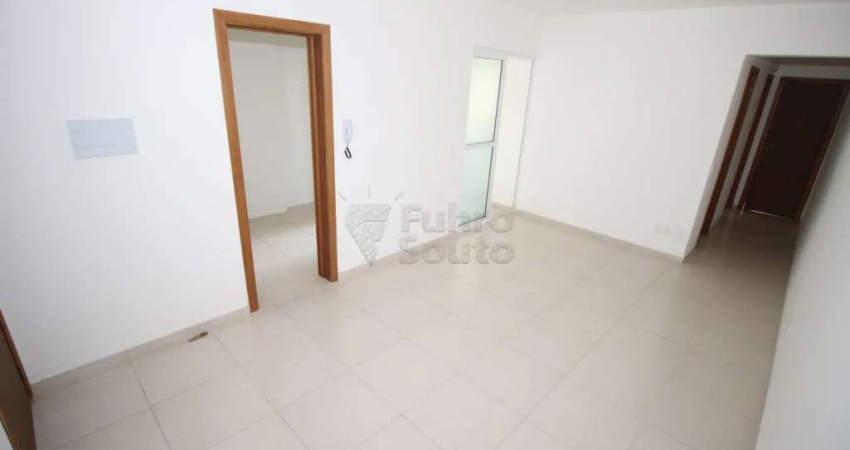 Apartamento de 2 Quartos no Edifício Residencial Quebec