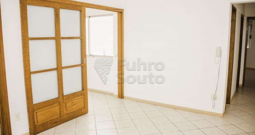 Apartamento com 2 quartos para alugar na Rua Santa Cruz, ., 118734402, Centro, Pelotas