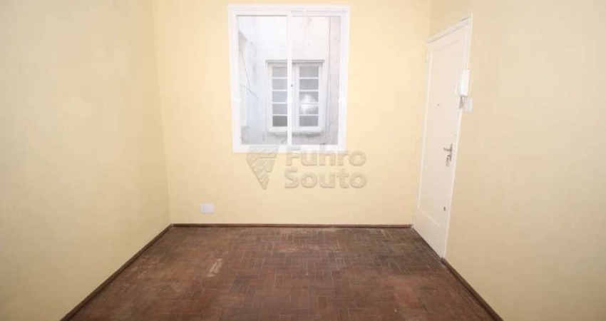 Apartamento de 02 dormitórios localizado na Av. Fernando Osório