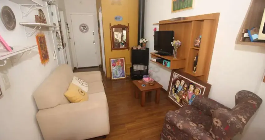 Casa em condomínio fechado com 2 quartos para alugar na Rua Santiago Dantas, 12833542, Três Vendas, Pelotas