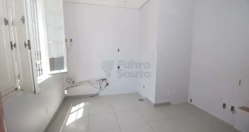 Amplo espaço comercial no centro de pelotas - próximo à praça coronel pedro osório