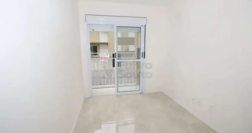 Apartamento novo e moderno na avenida Duque de Caxias!
