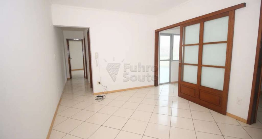 Apartamento de 2 Dormitórios com Terraço no Edifício Montreal - Próximo à Universidade Católica de Pelotas