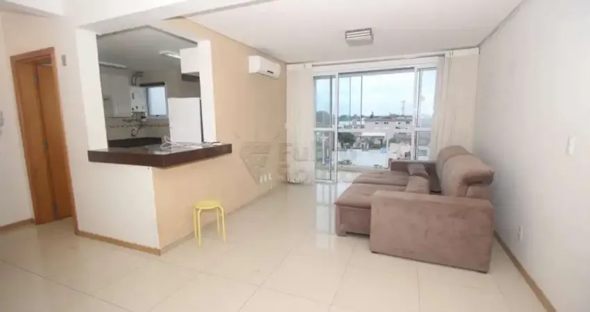 Apartamento Duplex Semi Mobiliado com 2 Dormitórios no Condomínio Antares - Conforto e Localização no Centro de Pelotas!