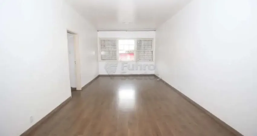 Apartamento de 2 Dormitórios no Edifício Residencial Assis Brasil - Centro de Pelotas