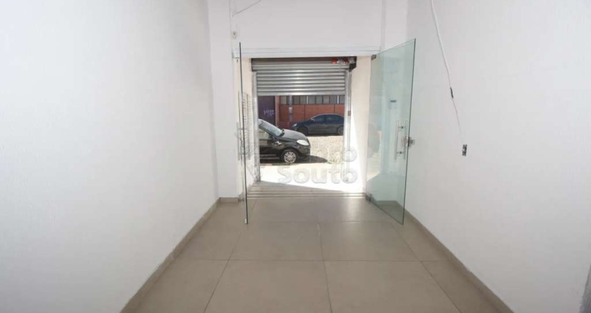 Sala Comercial Reformada para Aluguel no Centro de Pelotas - Próximo ao Campus II da UFPel e ao Circulu?s Lanches