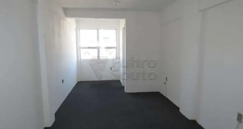 Comercial Sala em Condomínio em Pelotas