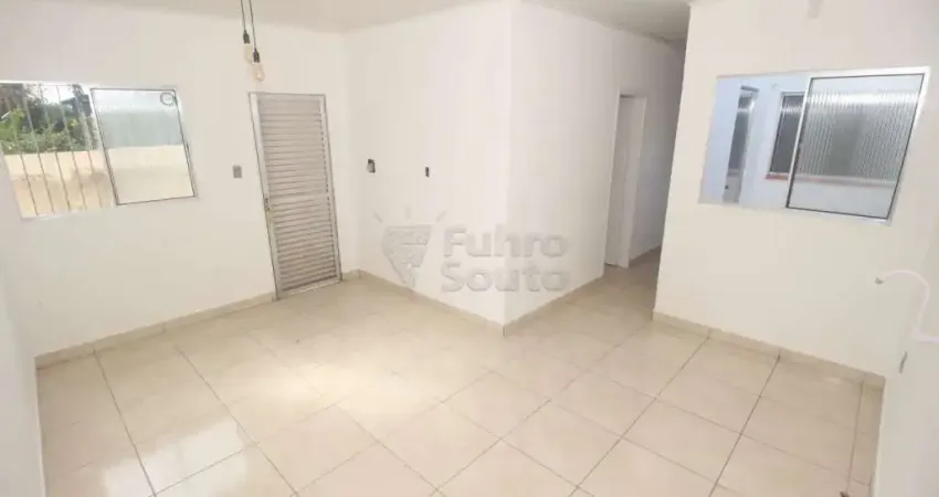 Casa com 3 dormitórios, em pátio compartilhado na Rua Francisco Carril!