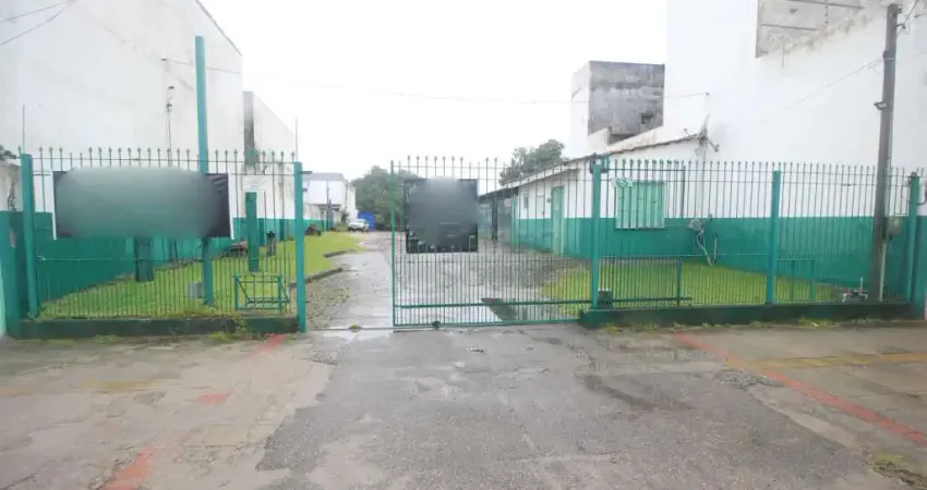 Prédio Comercial com 884m² na Av. Duque de Caxias - Espaço Amplo e Versátil para o Seu Negócio