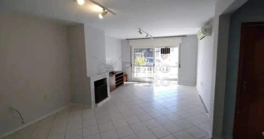 Apartamento Térreo com 3 Dormitórios, Suíte e Ambientes Amplos