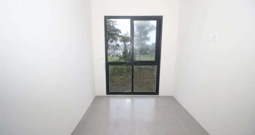 Seu Novo Lar Está Aqui! Apartamento 2 Dormitórios com Churrasqueira, Vaga e Estrutura de Clube - Localização Imbatível!