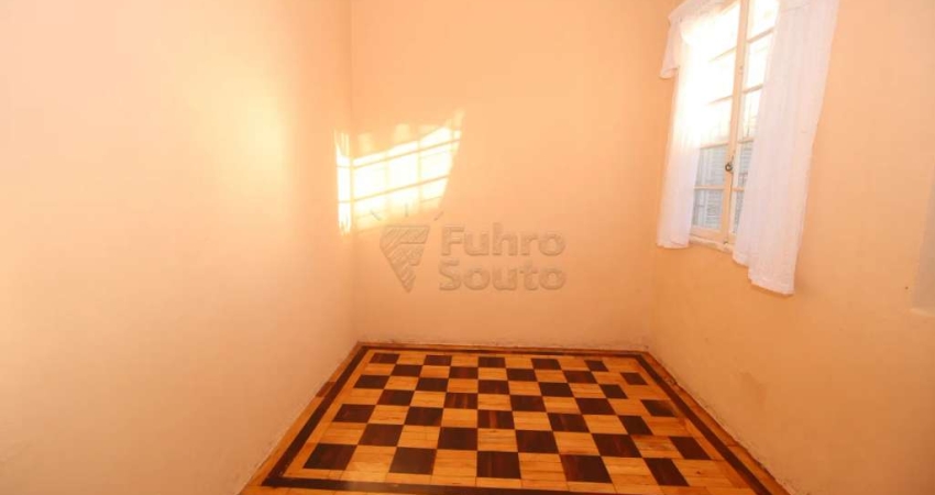 Apartamento Fora de Condomínio em Pelotas