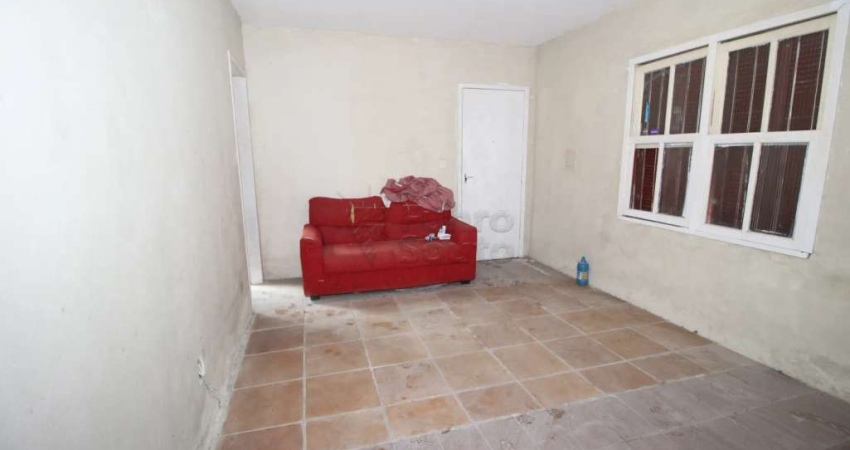 Apartamento Fora de Condomínio em Pelotas