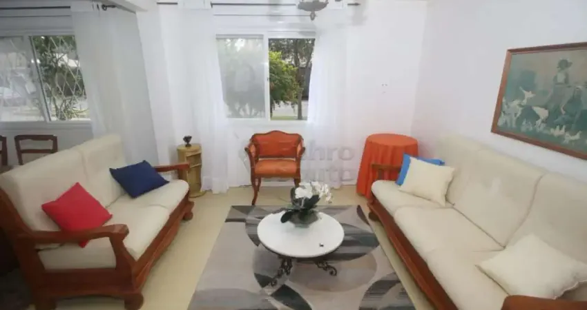 Apartamento Térreo Totalmente Mobiliado no Areal - Ótima Posição Solar!