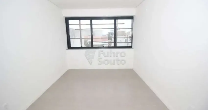 Sala comercial ampla e bem localizada no edifício join work - centro de pelotas