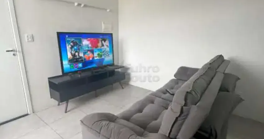 Apartamento Mobiliado com 2 Dormitórios no Solar Pinheiros II