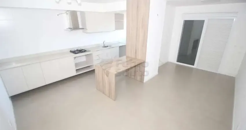 Anúncio de venda: apartamento no smart com 2 dormitórios, sacada e vista para a avenida!