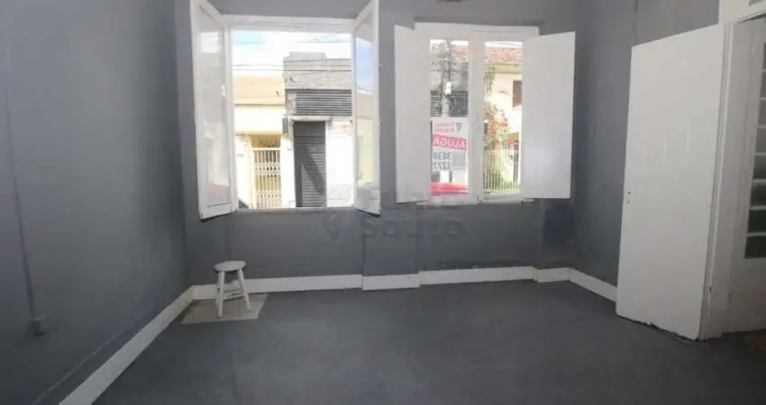 Casa com 2 quartos para alugar na Rua Major Cícero Góes Monteiro, 13853642, Centro, Pelotas
