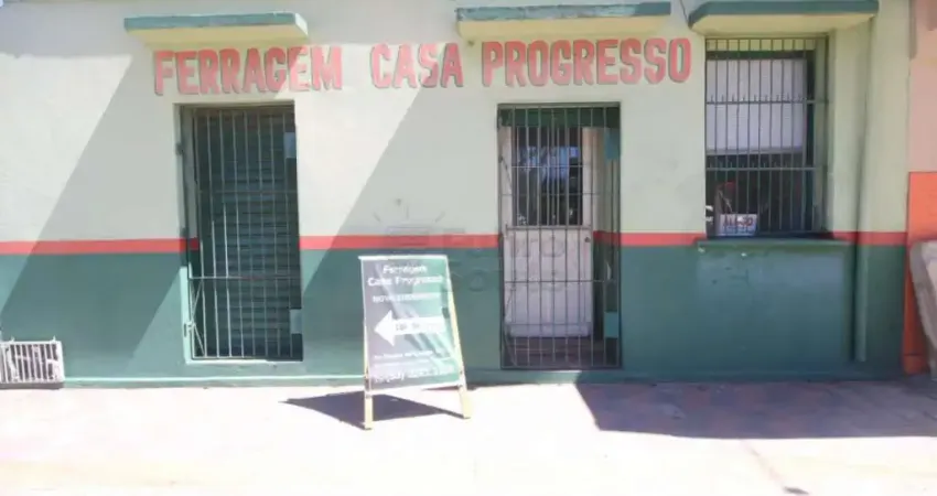 Casa comercial para locação na av. duque de caxias - espaço amplo em área de grande movimento