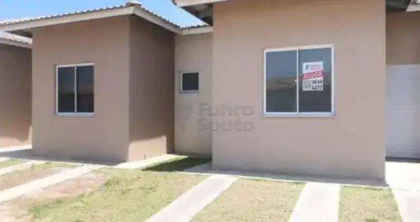 Casa de 2 dormitórios para aluguel em condomínio fechado no altos dos jerivás