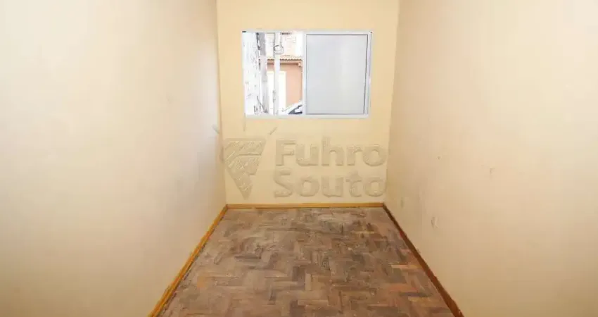 Excelente casa com 01 quarto próximo a Av Domingos de Almeida