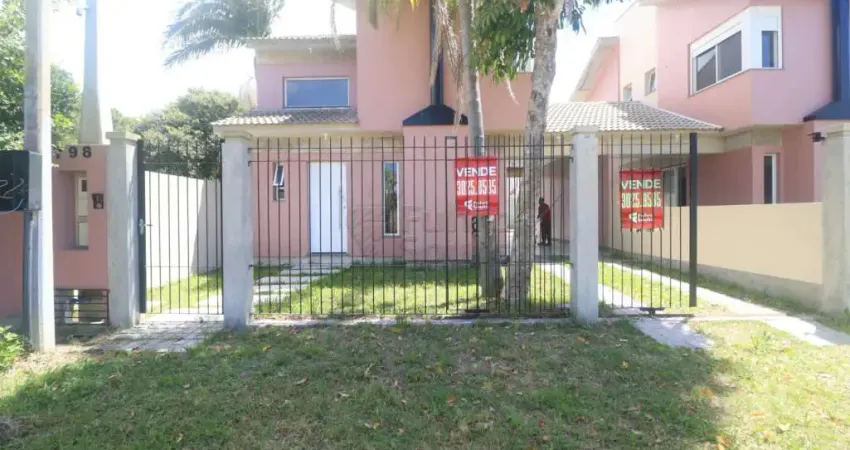 Casa com 3 quartos para alugar na Rua São José do Norte, 17893842, Laranjal, Pelotas