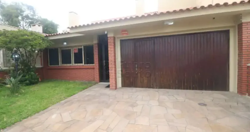 Casa Ampla com Duas Suítes e Espaço Gourmet - Conforto e Qualidade de Vida na Zona Norte