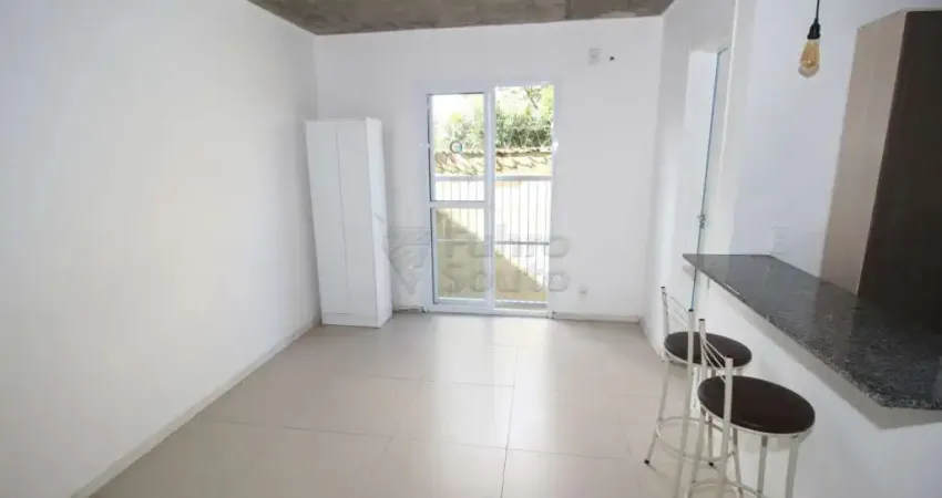 Studio Rosa dos Ventos: Sua Nova Vida no Centro, Próximo à UCPEL!