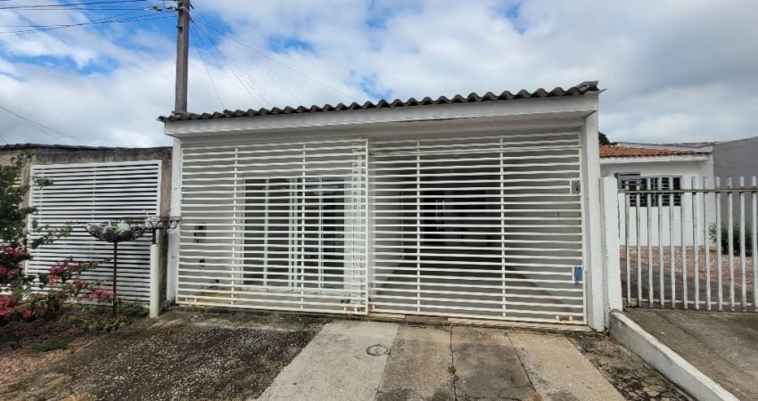 Casa com 2 quartos à venda na Rua Alcatraz, 2318, Gralha Azul, Fazenda Rio Grande