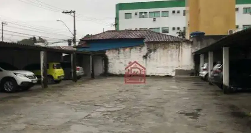 Terreno à venda, 800 m² por R$ 2.400.000,00 - Centro - Macaé/RJ