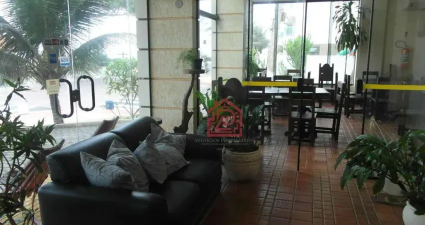 Hotel com 40 dormitórios à venda, 1420 m² por R$ 7.000.000,00 - Praia do Pecado - Macaé/RJ