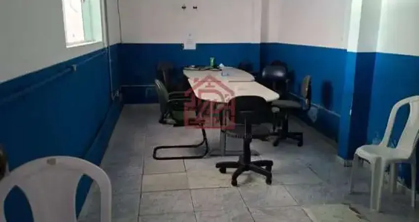 Barracão / Galpão / Depósito com 1 sala à venda na Rua Azeviche, 101, Sol e Mar, Macaé