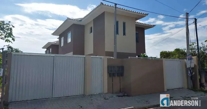 IT22E - Excelente casa duplex em Itapeba.