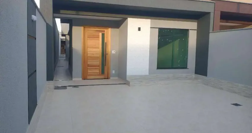Casa 3 Quartos (1 suíte) com churrasqueira próx. a praia no Jd. Atlântico Central