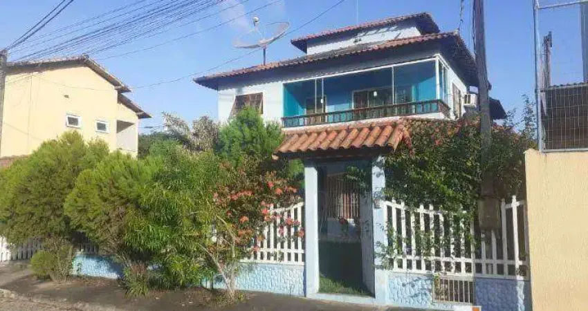 Casa em condomínio fechado com 3 quartos à venda na Rua Clímaco Pereira, Centro, Maricá