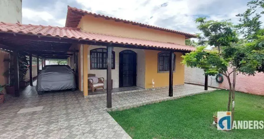 Excelente Casa 3 Quartos (1 suíte) com churrasqueira no Jd.  Atlântico  Leste